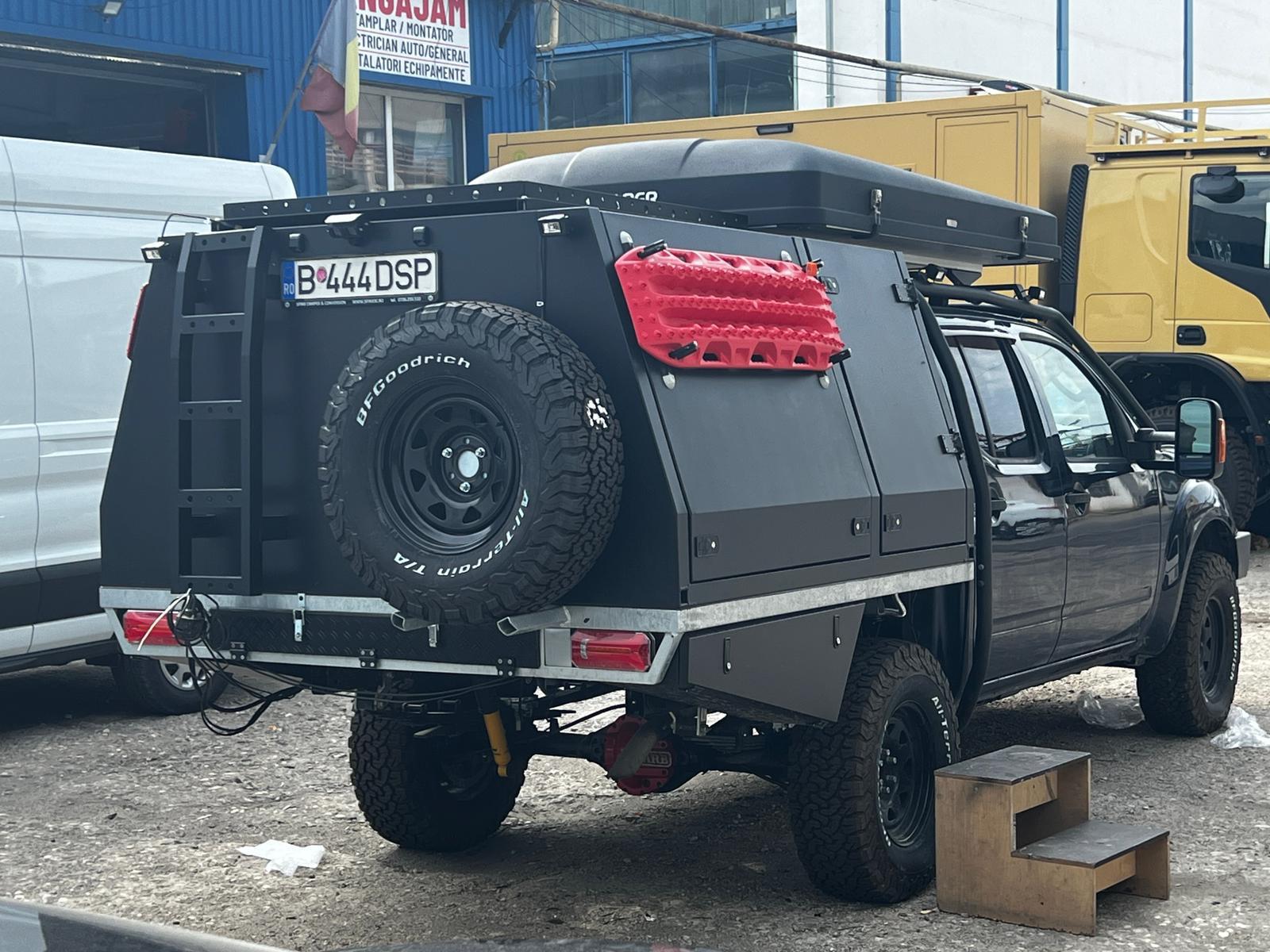 Lucrare Bullet Liner